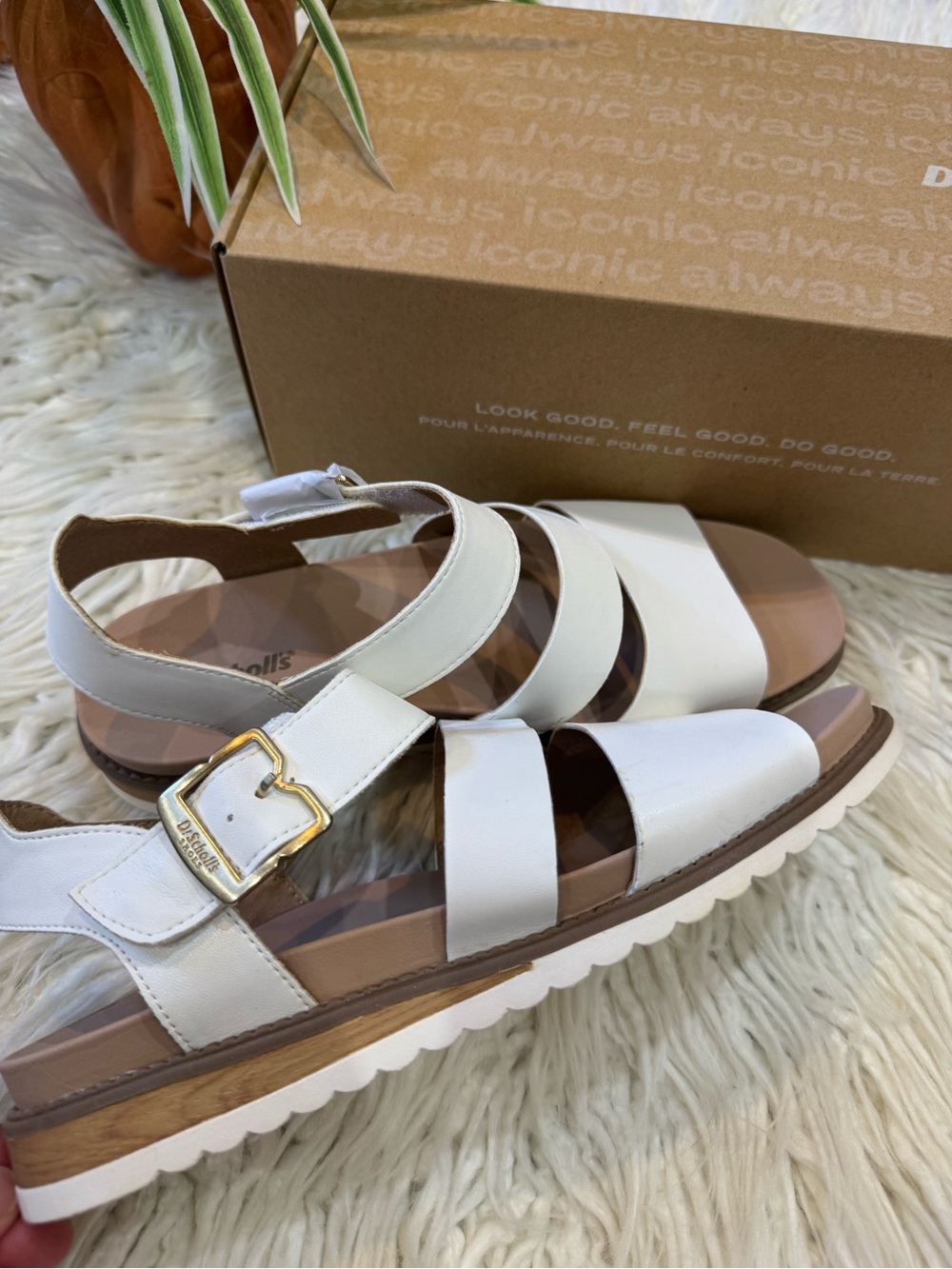 Dr. Scholl's White Women’s Strappy Platform Sandals with Gold Buckle